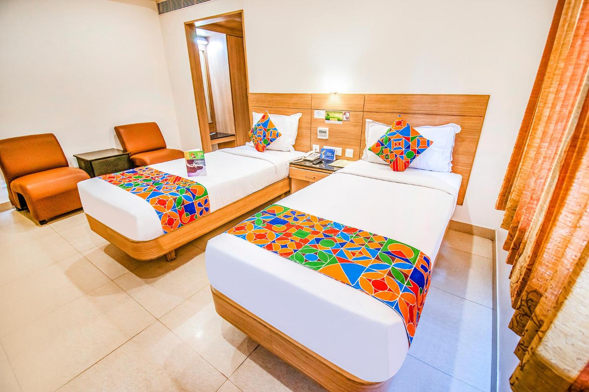 Fabhotel Prime Royal Castle Gandhipuram Coimbatore Exterior photo