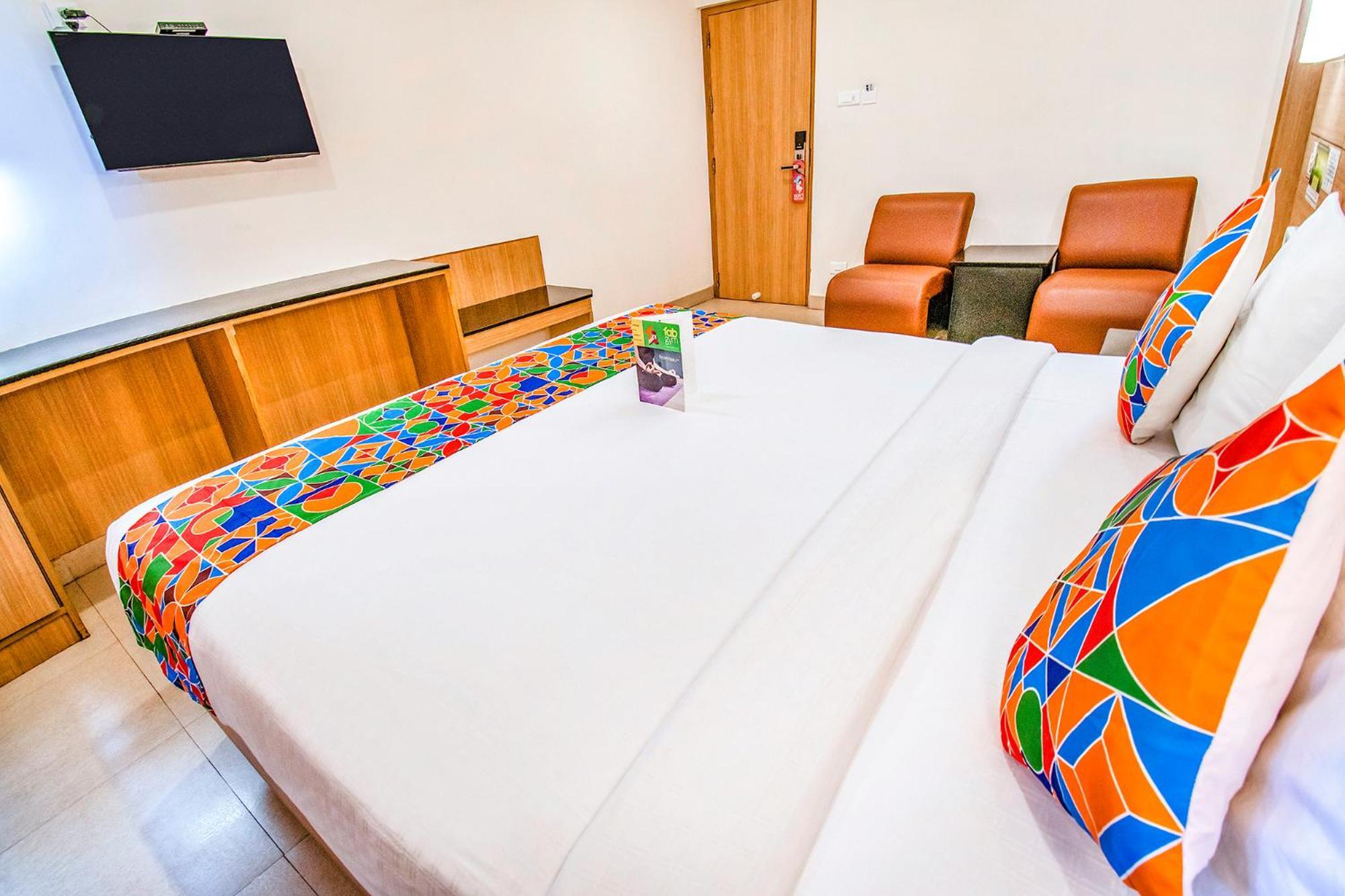 Fabhotel Prime Royal Castle Gandhipuram Coimbatore Exterior photo