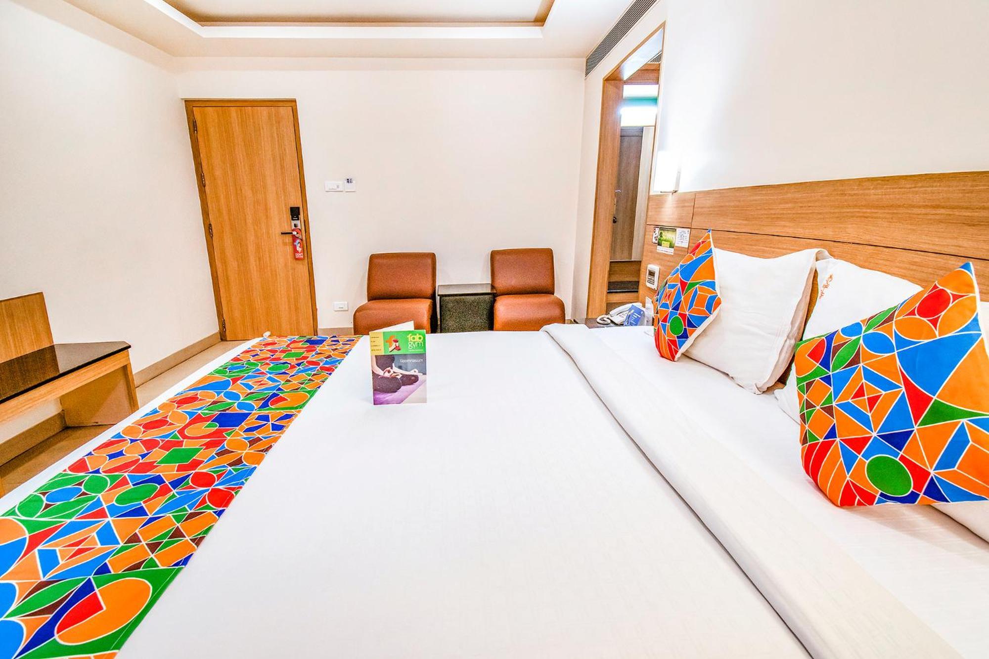Fabhotel Prime Royal Castle Gandhipuram Coimbatore Exterior photo
