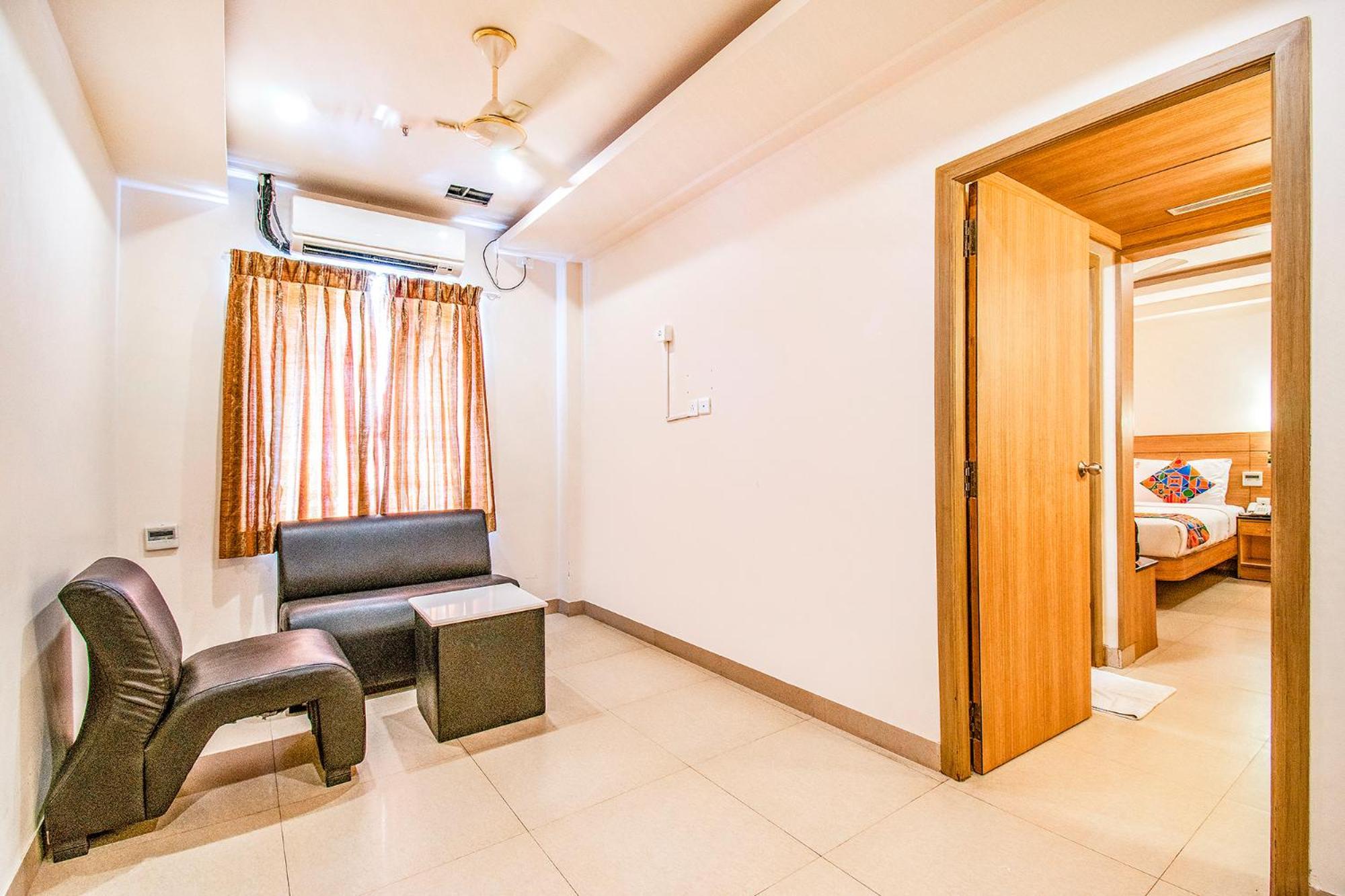 Fabhotel Prime Royal Castle Gandhipuram Coimbatore Exterior photo