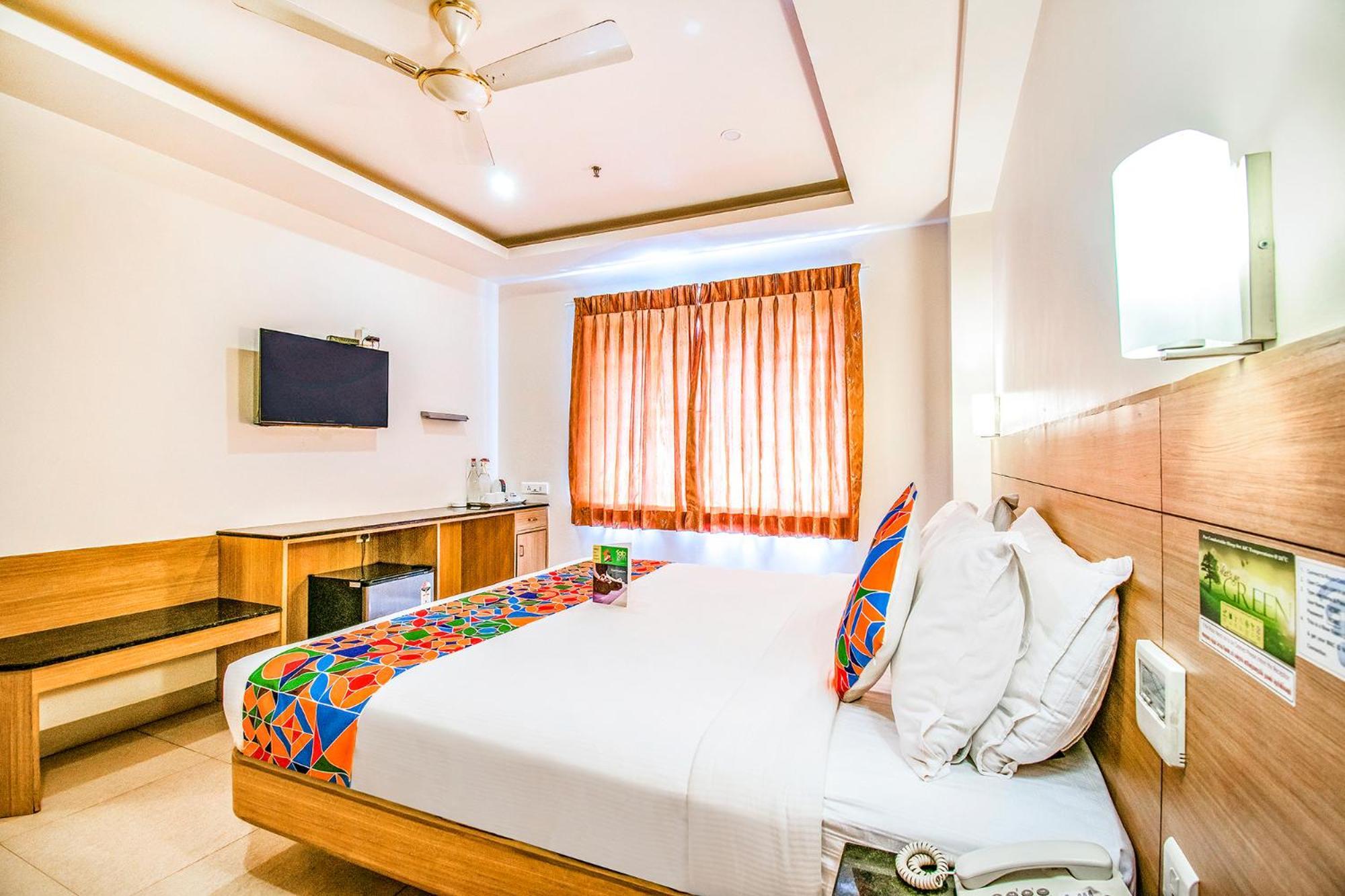 Fabhotel Prime Royal Castle Gandhipuram Coimbatore Exterior photo