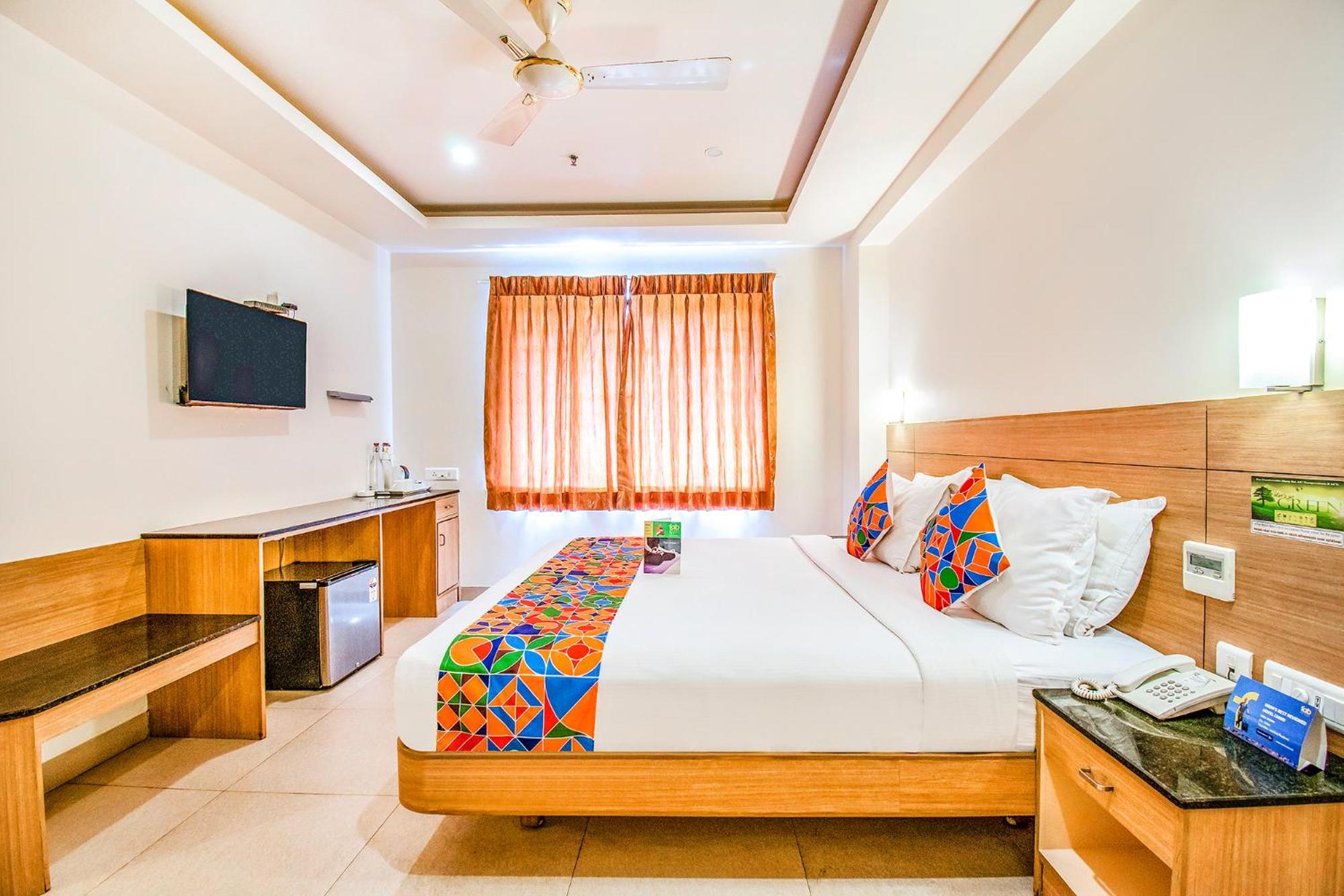 Fabhotel Prime Royal Castle Gandhipuram Coimbatore Exterior photo